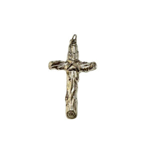 CRUZ CRISTIANA CON CAJA PLATEADA 8CM